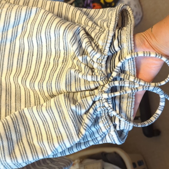 Billabong hoodie - Picture 3 of 4